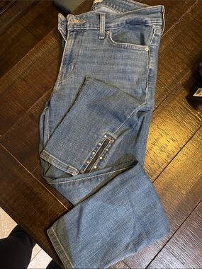 Levi 711 Skinny jean